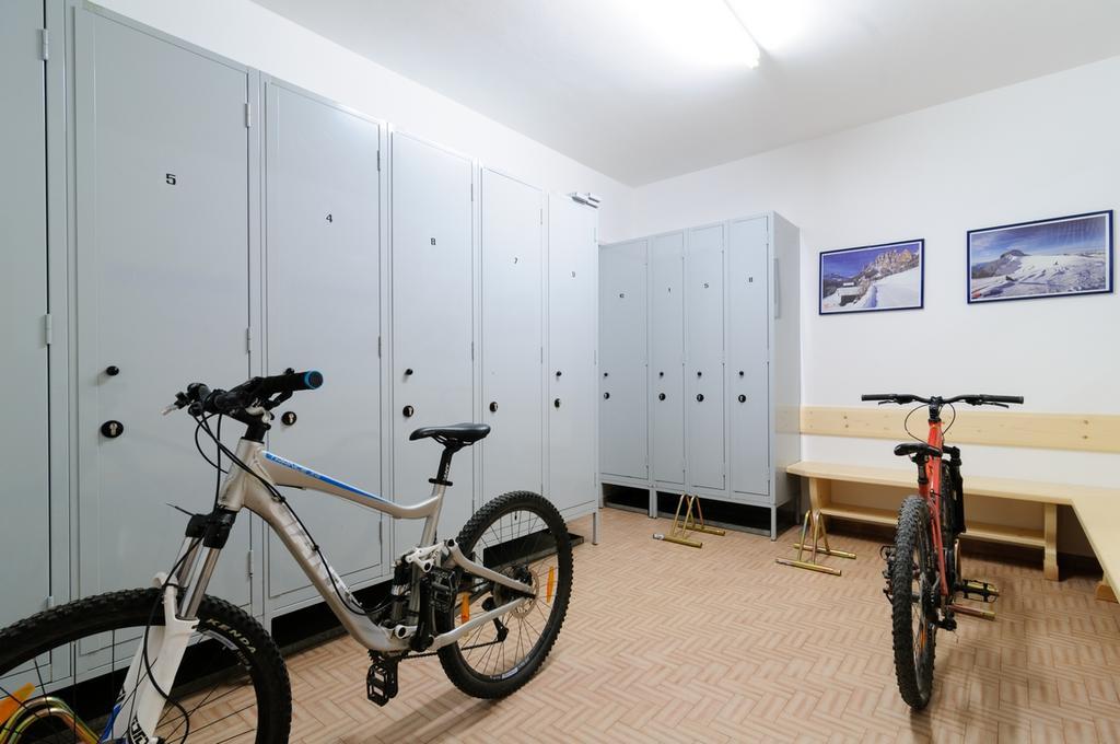 Appartamenti Cesa Maria Mountain Hospitality Canazei Εξωτερικό φωτογραφία